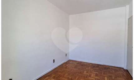 Apartamento com 1 quartos para locação em Aclimação - SP
