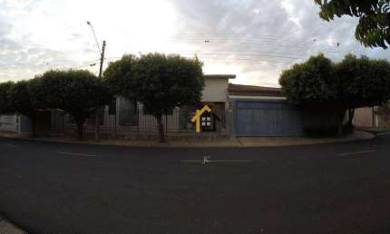Casa com 3 dormitórios à venda, 340 m² por R$ 825.000,00 - Parque Residencial Comendador Mancor Daud - São José do Rio Preto/SP