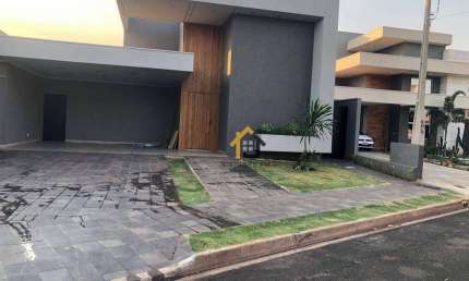 Casa com 3 dormitórios à venda, 207 m² por R$ 1.900.000,00 - Gaivota II - São José do Rio Preto/SP