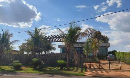 Rancho com 4 Suítes à venda, 340 m² por R$ 1.980.000 - Centro - Fronteira/MG
