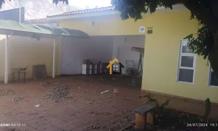 Casa comercial de 3 dormitórios, 193m² à venda por R$ 1.600.000,00 - Bairro Santa Candida - São José do Rio Preto/SP
