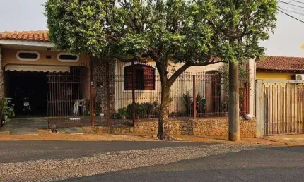 Casa com 3 quartos à venda, 173 m² por R$ 390.000 - Jardim do Bosque - São José do Rio Preto/SP