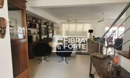 Casa à venda no Casa Bella Residencial próximo ao Alphaville, Campinas/SP com 4 dormitórios sendo 2 suítes.