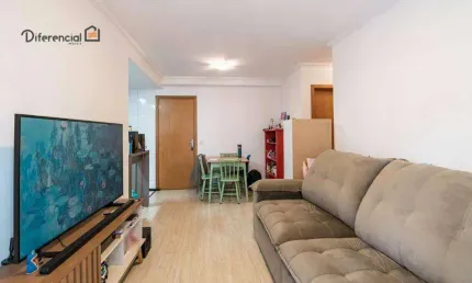 Apartamento com 2 dormitórios à venda, 63 m² por R$ 690.000,00 - Centro - Curitiba/PR