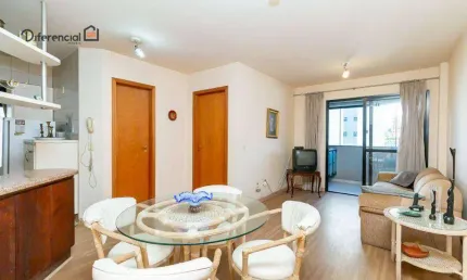 Apartamento com 1 dormitório à venda, 47 m² por R$ 385.000,00 - Cabral - Curitiba/PR