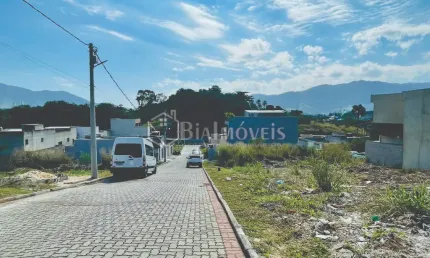 Terrenos próximos ao west shopping, confira o preço a partir de 85 mil.