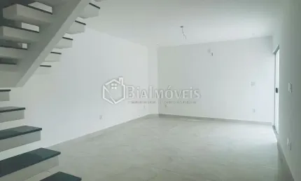 A venda, casa de fino acabamento / Próximo ao Park Shopping