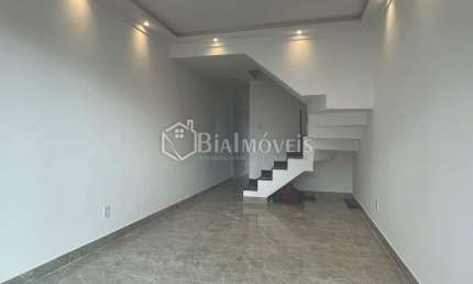 Casa duplex moderna — Campo Grande — 470 Mil à vista.