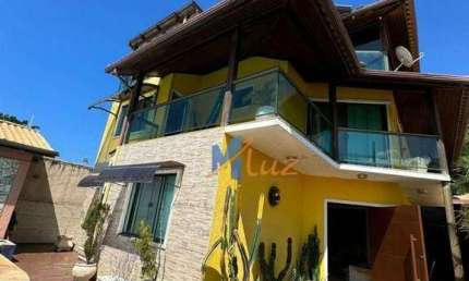 Casa em condomínio fechado com 4 quartos para alugar na Rua Isabel Muniz Peçanha, 35, Lagoa, Macaé