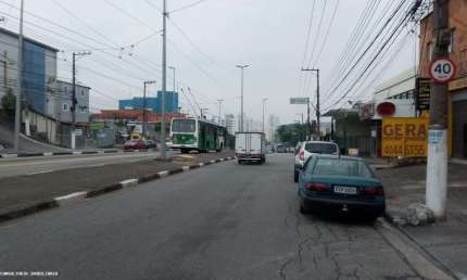 Apartamento para Locação em Diadema, Centro, 2 dormitórios, 1 banheiro