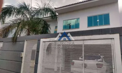 Sobrado com 3 dormitórios à venda, 240 m² por R$ 950.000,00 - Jardim Alvorada - Cambé/PR