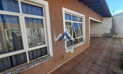 Casa com 4 dormitórios à venda, 230 m² por R$ 990.000,00 - Pinheiros - Londrina/PR