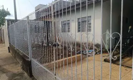 Casa com 3 dormitórios à venda, 80 m² por R$ 180.000,00 - Residencial Golden Park - Cambé/PR