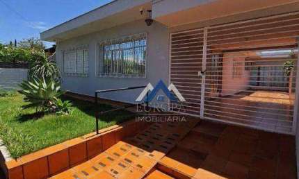 Casa com 4 dormitórios à venda, 174 m² por R$ 742.000,00 - Petrópolis - Londrina/PR