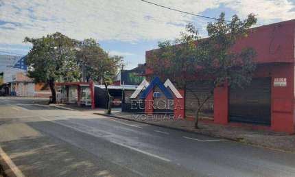 Salão para alugar, 244 m² por R$ 3.500,01/mês - Vila São Caetano - Londrina/PR