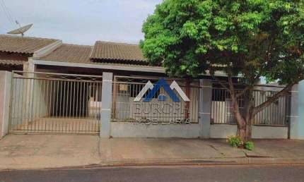 Casa com 3 dormitórios à venda, 145 m² por R$ 310.000,00 - Conjunto Habitacional Santiago - Rolândia/PR