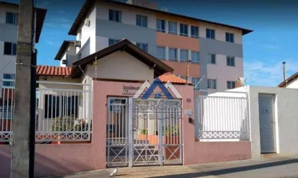 Apartamento com 2 dormitórios à venda, 55 m² por R$ 180.000,00 - Vila Romana - Ibiporã/PR