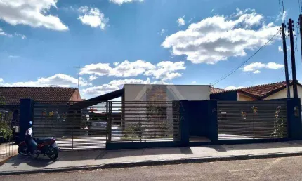 Casa com 3 dormitórios à venda, 148 m² por R$ 320.000,00 - Jardim São Silvestre - Cornélio Procópio/PR