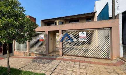 Sobrado com 4 dormitórios à venda, 267 m² por R$ 550.000,00 - Jardim Imagawa - Londrina/PR