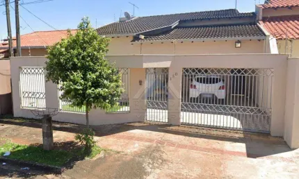 Casa com 3 dormitórios à venda, 161 m² por R$ 690.000,00 - Maria Lúcia - Londrina/PR