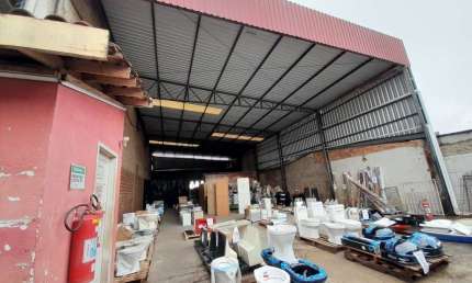 Barracão_Galpão para alugar, 300.00 m2 por R$5000.00  - Nacoes - Fazenda Rio Grande/PR