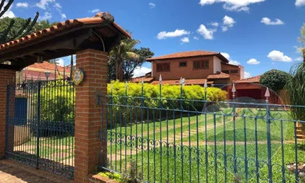 Casa para Venda em Dourado, Jardim Paulista, 6 dormitórios, 1 suíte, 5 banheiros, 8 vagas