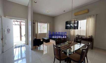 Casa com 6 dormitórios à venda, 374 m² por R$ 1.400.000,00 - Jardim Cuiabá - Cuiabá/MT