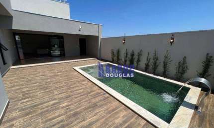 Vende-se Casa térrea com 3 suítes, com piscina e com  200m² construído, por R$ 1.260.000 - Bom Clima - Chapada dos Guimarães/MT