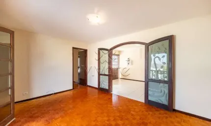 Apartamento com 3 quartos para alugar na Rua Doutor Alfredo Vieira Barcelos, 119, Uberaba, Curitiba por R$ 4.100