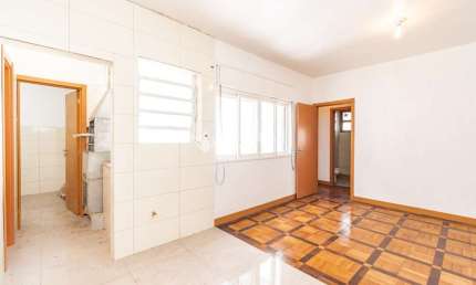 Apartamento com 2 quartos à venda na Rua Silva Só, 121, Santa Cecília, Porto Alegre, 68 m2 por R$ 240.000