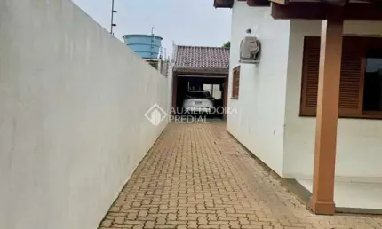 Casa com 2 quartos à venda na Aimoré, 35, Campina, São Leopoldo, 87 m2 por R$ 495.000