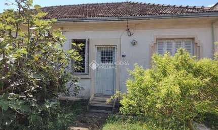 Casa com 6 quartos à venda na Avenida São Borja, 416, Nonoai, Porto Alegre, 538 m2 por R$ 819.000