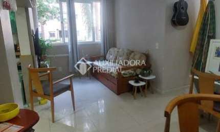 Apartamento com 3 quartos à venda na Rua Coronel Massot, 1229, Cristal, Porto Alegre, 61 m2 por R$ 289.900