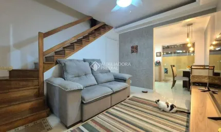 Casa em condomínio fechado com 2 quartos à venda na avenida josé aloísio filho, 889, humaitá, porto alegre, 70 m2 por r$ 300.000