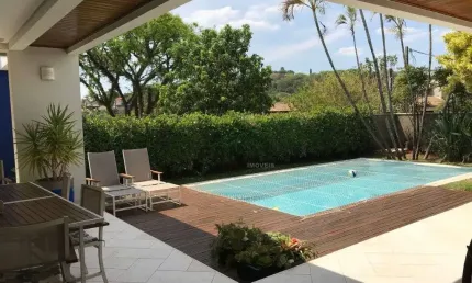 Magnifica casa terrea, para locacao, no Condominio Marambaia em Vinhedo/SP.