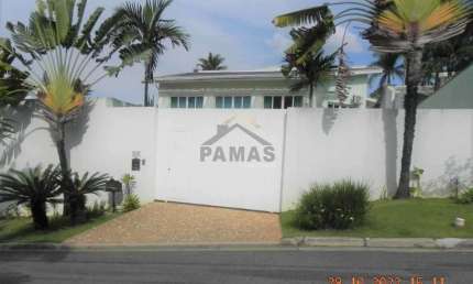 Oportunidade de compra, 03 suites, 03 salas e muito mais, no Condominio Marambaia em Vinhedo/SP.