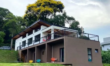 Casa no condominio vale da santa fe em vinhedo - 3 suites, 4 garagens