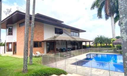 Luxo e exclusividade no Condominio Marambaia: Sua nova Casa em Vinhedo com muita area verde, lazer e requinte!