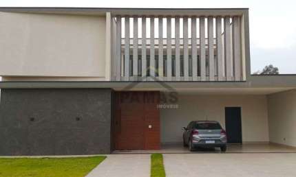 Imovel de luxo com energia solar e piscina no Condominio Santa Candida em Vinhedo