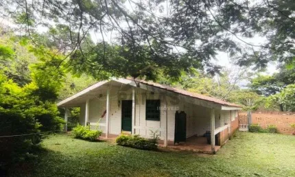 Oportunidade em Vinhedo: Terreno de 2.954 m2 no Santa Fe com Casa