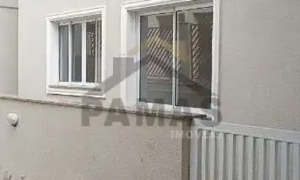 Aluguel de Casa Nova, Geminada no Pinheirinho, Vinhedo - 2 Dormitorios e Vagas na Garagem