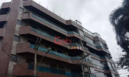Cobertura com 4 dormitórios à venda, 240 m² por R$ 1.200.000,00 - Passagem - Cabo Frio/RJ