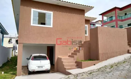 Casa com 6 dormitórios à venda, 280 m² por R$ 660.000,00 - Guriri - Cabo Frio/RJ