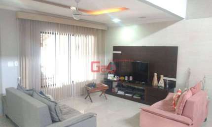 Casa com 3 dormitórios à venda, 240 m² por R$ 1.000.000,00 - Balneário São Pedro - São Pedro da Aldeia/RJ