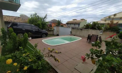 Casa com 3 dormitórios à venda, 204 m² por R$ 695.000,00 - Guriri - Cabo Frio/RJ