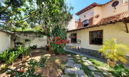 Casa com 4 dormitórios à venda, 240 m² por R$ 1.000.000,00 - Braga - Cabo Frio/RJ