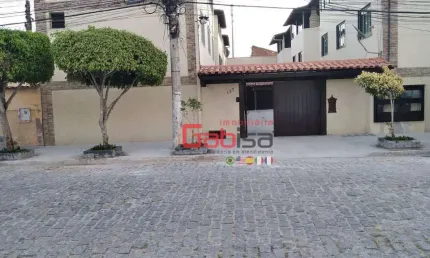Casa com 3 dormitórios à venda, 180 m² por R$ 580.000,00 - Jardim Flamboyant - Cabo Frio/RJ