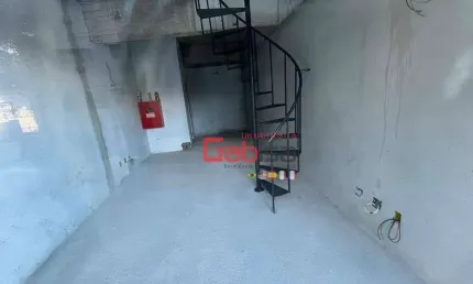 Loja para alugar, 50 m² por R$ 2.200,00/mês - Centro - Cabo Frio/RJ