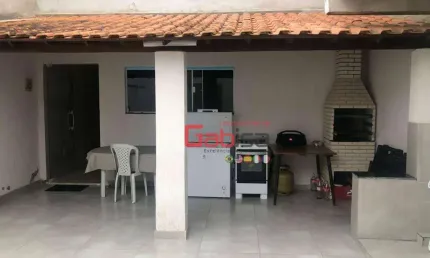 Casa com 4 dormitórios à venda, 240 m² por R$ 365.000,00 - Centro - São Pedro da Aldeia/RJ