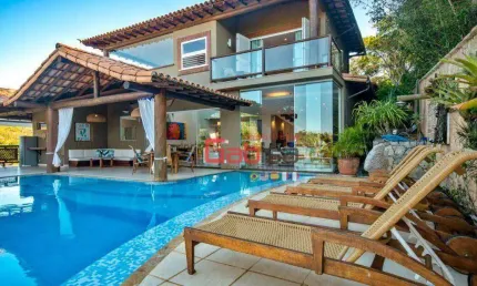 Casa com 6 dormitórios à venda, 580 m² por R$ 6.900.000,00 - Ferradura - Armação dos Búzios/RJ